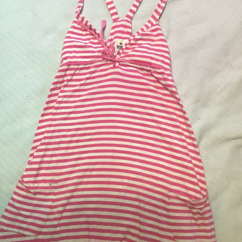 ⬇️Victoria Secret Women's Jumper